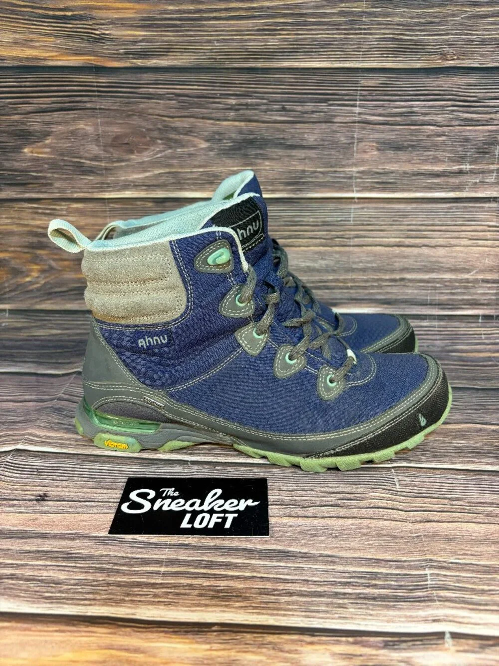 Ahnu‎ Sugarpine Waterproof Hiking Boots Blue Teal Women's Athletic Size 8